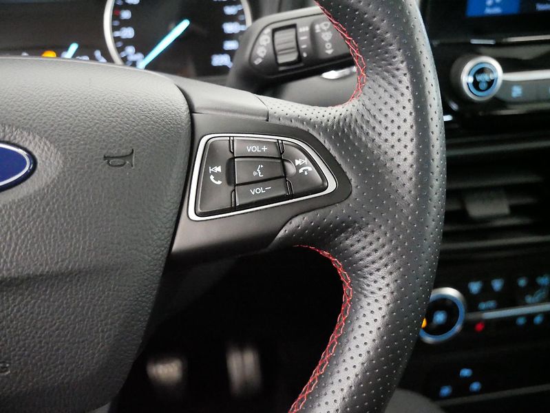 Ford EcoSport - fotka 17 z 34