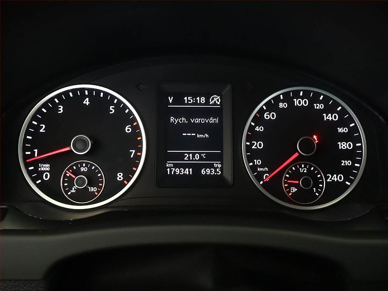Volkswagen Tiguan (2010) 1.4 TSI, Navi, Tempomat - fotka 8 z 17