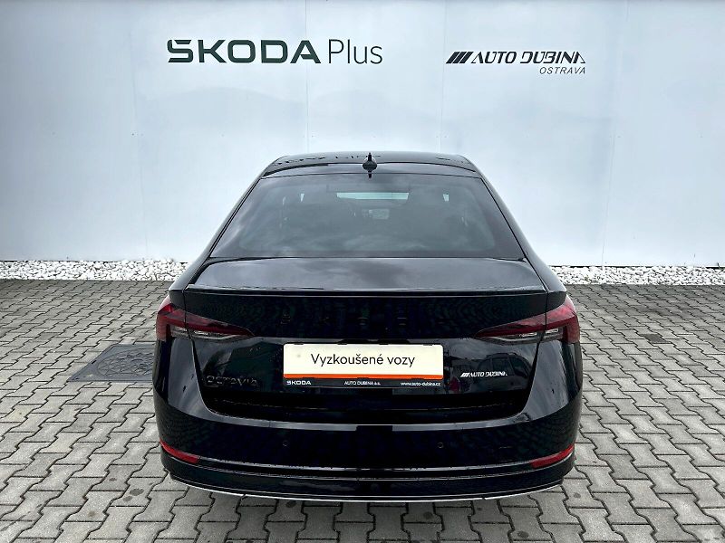 Škoda Octavia (2022) 2.0 TDI 110kW DSG Sportline - fotka 6 z 35