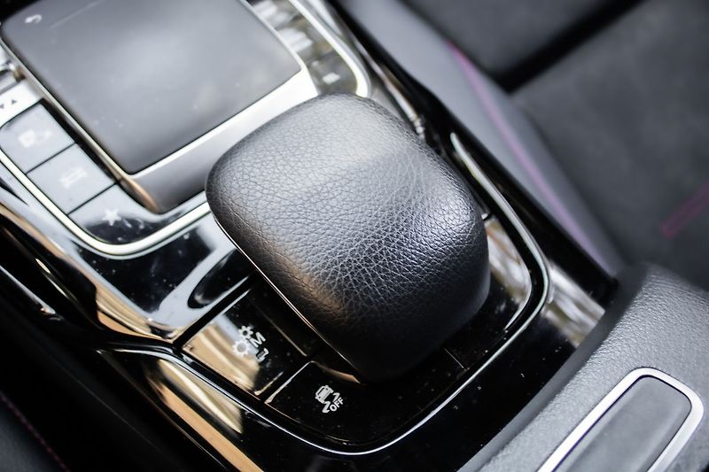 Mercedes-Benz Třídy A - fotka 24 z 28