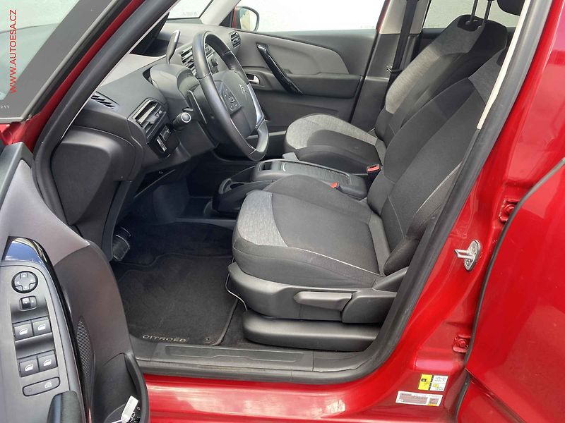 Citroën C4 SpaceTourer (2019) 1.2 PT, Feel, AT, navi - fotka 9 z 19