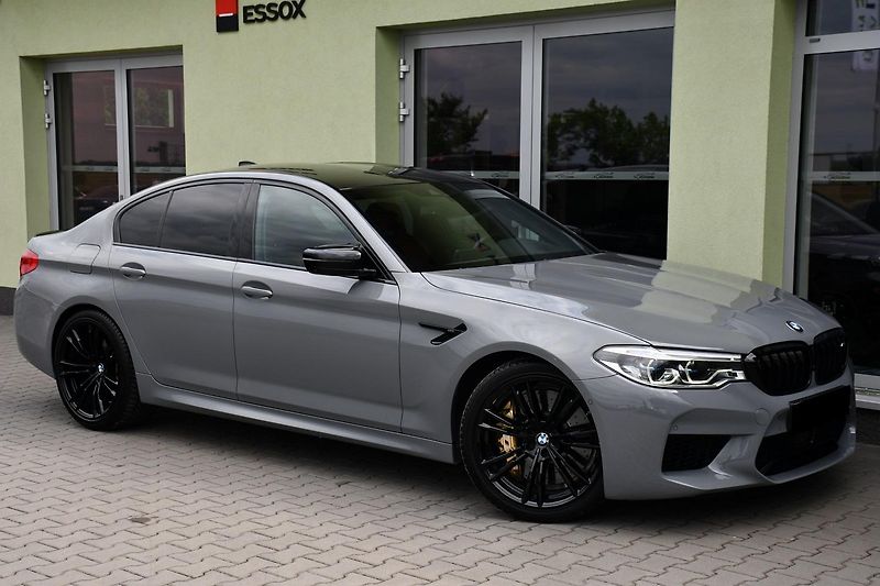 BMW M5 COMP.HUD H/K CARBON CERAMIC ČR - fotka 2 z 45