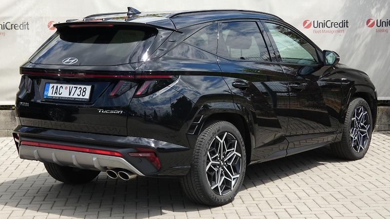 Hyundai Tucson 1.6 T-GDI MHEV 110kW Style 4x2 - fotka 3 z 23