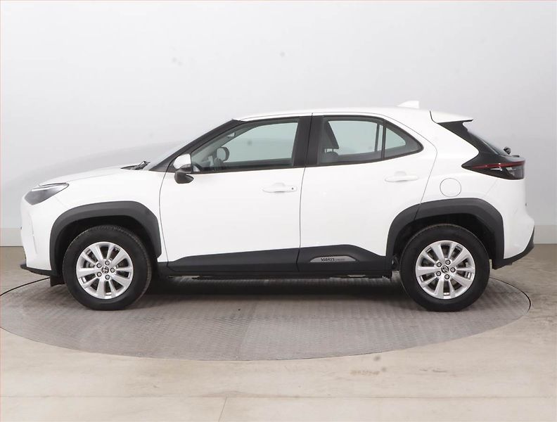 Toyota Yaris Cross (2022) 1.5 VVT-iE - fotka 3 z 16