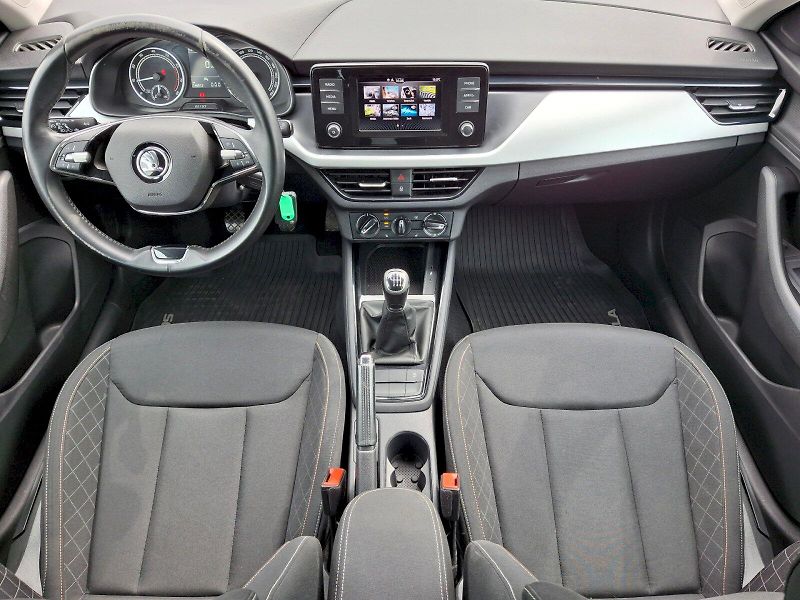 Škoda Scala (2023) Ambition 1,0TSi 81kW - fotka 5 z 33