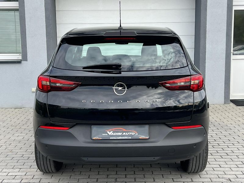 Opel Grandland (2023) 1.5CDTi 96kW AUTOMAT ČR NOVÉ - fotka 6 z 24