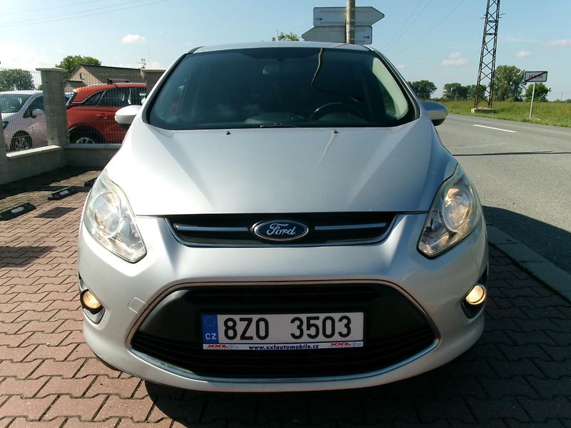 Ford C-MAX (2012) 1,6TDCi AC TEMP ALU BT - fotka 3 z 30