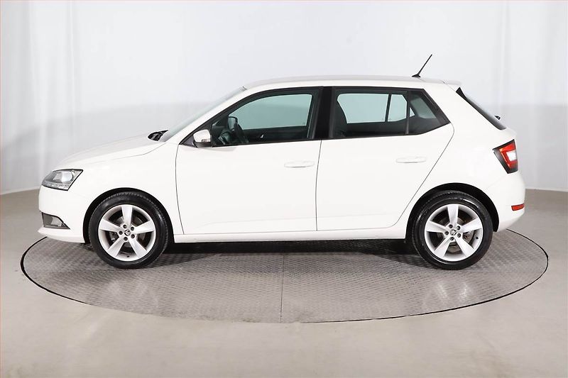 Škoda Fabia (2020) 1.0 TSI, Serv.kniha, Tempomat - fotka 3 z 23