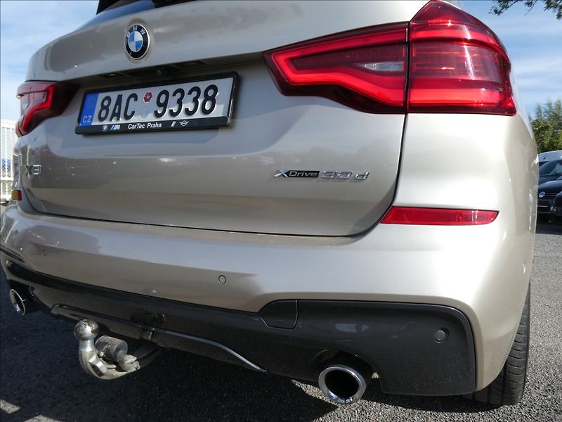 BMW X3 3,0 xDrive30d M-SPORT,2x kola - fotka 11 z 54