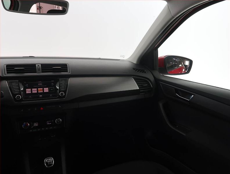Škoda Fabia (2018) Style 1.0 TSI, Tempomat - fotka 8 z 20