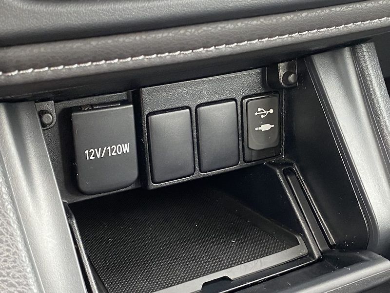Toyota Auris 1.6i, ČR, Active, záruka - fotka 24 z 30