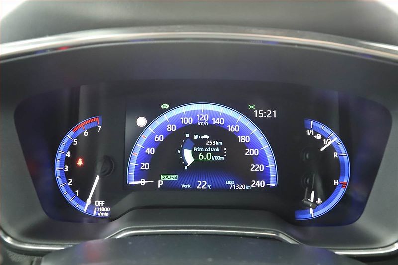 Toyota Corolla (2021) Comfort 1.8 Hybrid - fotka 9 z 15