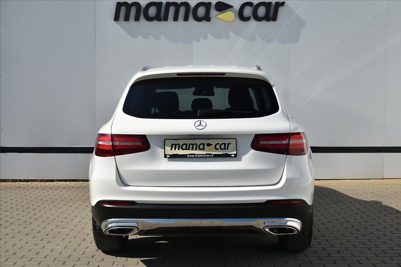 Mercedes-Benz GLC 250 155kW 4MATIC LED DPH ČR - fotka 6 z 27