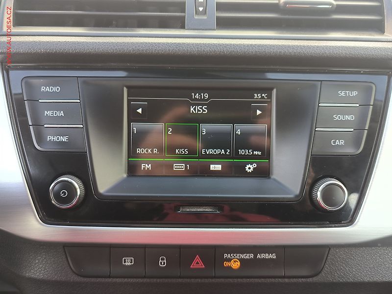 Škoda Fabia (2015) 1.4TDi, ČR, AC, temp, STK8/27 - fotka 11 z 15
