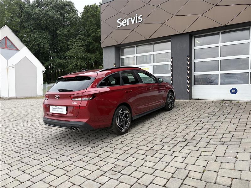 Hyundai i30 1,5 T-GDI N-Line - fotka 2 z 19