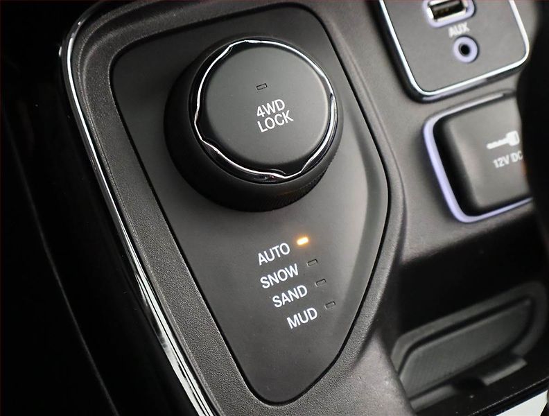 Jeep Compass (2019) 1.4 MultiAir, 4X4, Automat - fotka 20 z 25