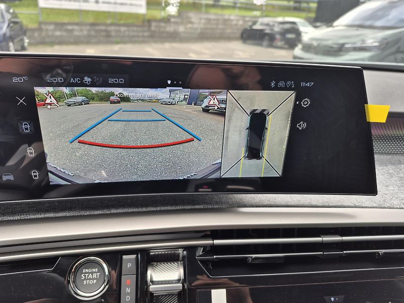 Peugeot 5008 (2025) GT Hybrid 136 e-DCS6  - fotka 18 z 23