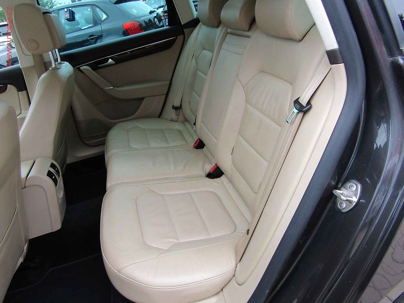 Volkswagen Passat (2011) 2.0TDi 4x4, DSG, navi, bixen - fotka 10 z 16