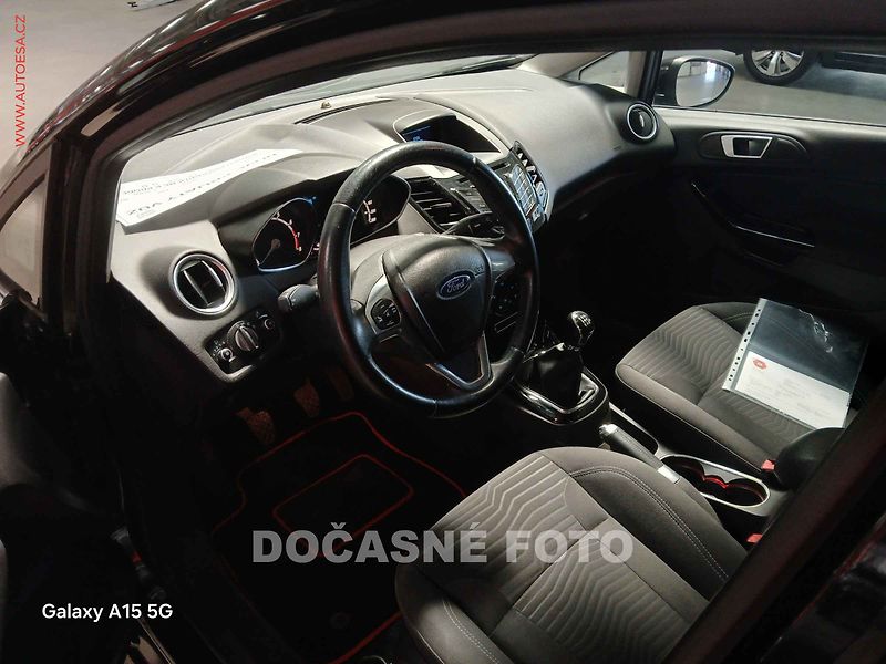 Ford Fiesta (2013) 1.25i, AC, výhřev sed - fotka 3 z 3