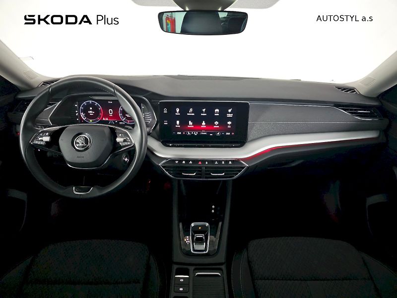 Škoda Octavia (2023) Combi 1.5TSI m-HEV 110kW DSG S - fotka 5 z 30
