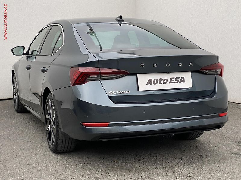 Škoda Octavia (2021) 1.5 TSi, Style, kůže, navi, - fotka 6 z 23