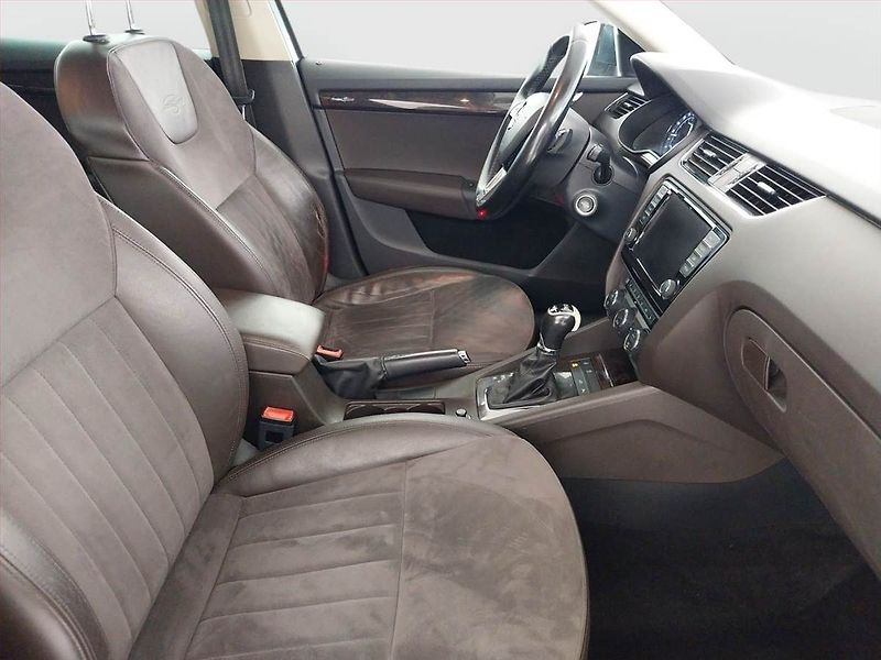 Škoda Octavia (2015) Laurin&Klement 2.0 TDI, 4X4 - fotka 9 z 20