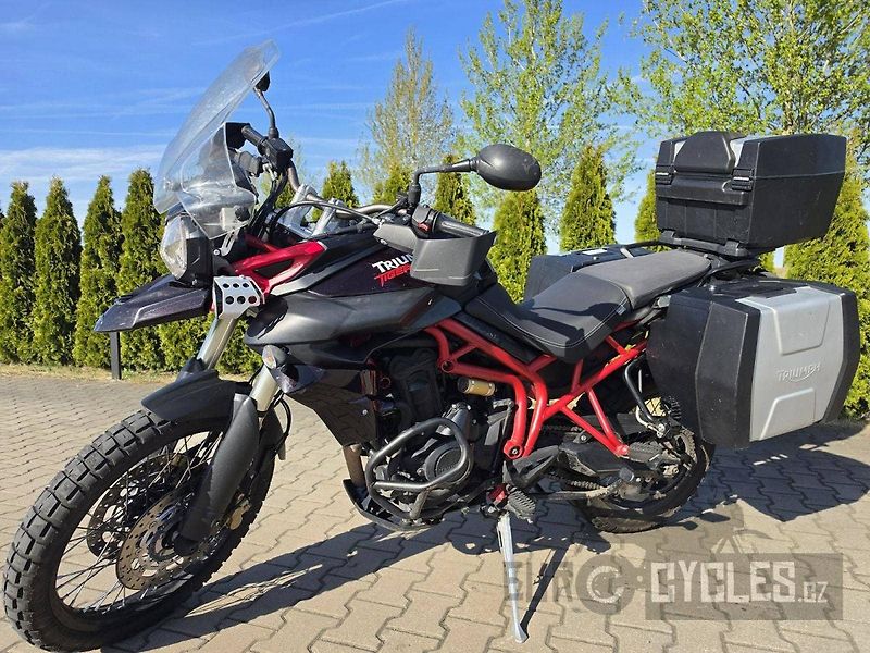 Triumph Tiger 800 XC (2014) - fotka 9 z 14