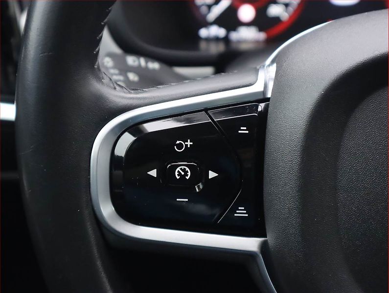 Volvo S90 (2018) D4, Automat, Serv.kniha, Kůže - fotka 18 z 23
