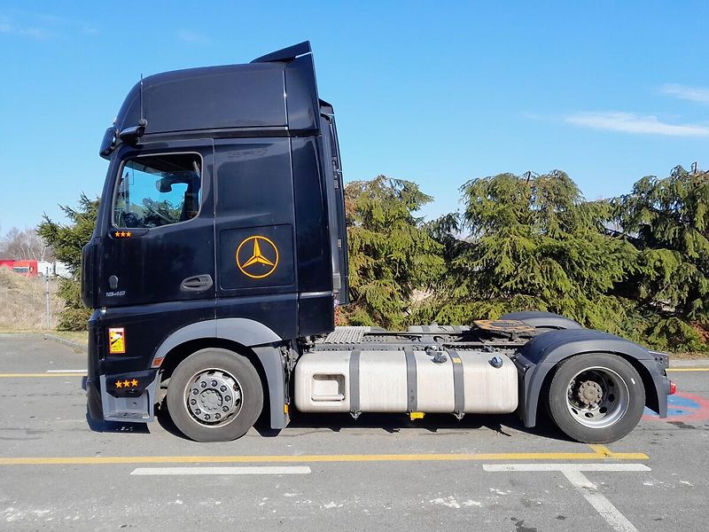 Mercedes-Benz Actros1848 GigaSpace LowDeck - fotka 4 z 46
