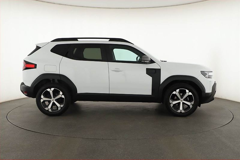 Dacia Duster (2024) 1.2 TCe - fotka 6 z 22