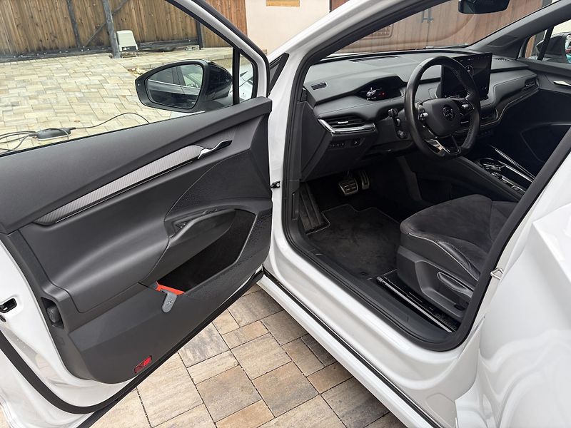 Škoda Enyaq (2022) 80 Sportline, tazne, 92% - fotka 7 z 17