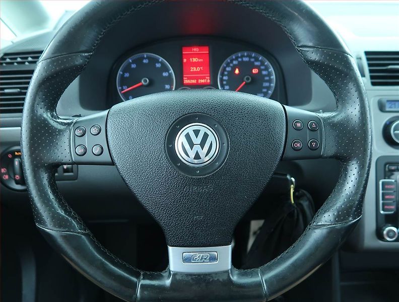Volkswagen Touran (2009) Highline 1.4 TSI, Tempomat - fotka 17 z 17