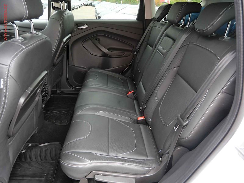 Ford Kuga (2014) 2.0TDCi 4x4, 2.maj,ČR - fotka 10 z 30
