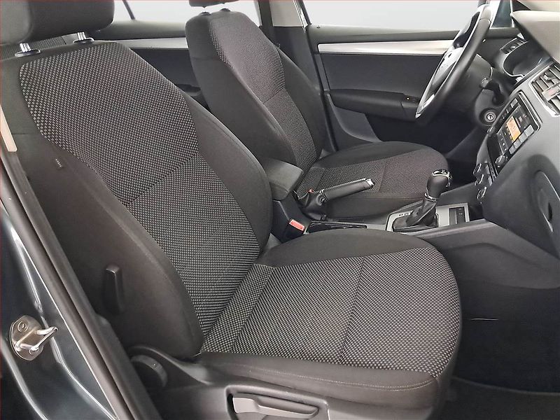 Škoda Octavia (2016) 1.6 TDI, Automat, Navi - fotka 9 z 17