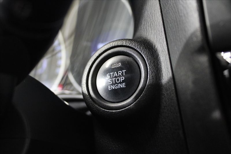Mazda CX-5 2,0 Skyactiv AWD - fotka 29 z 33