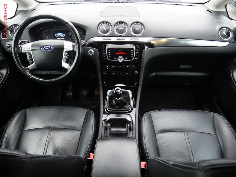 Ford S-MAX (2012) 2.0 TDCi, AC, temp - fotka 7 z 18