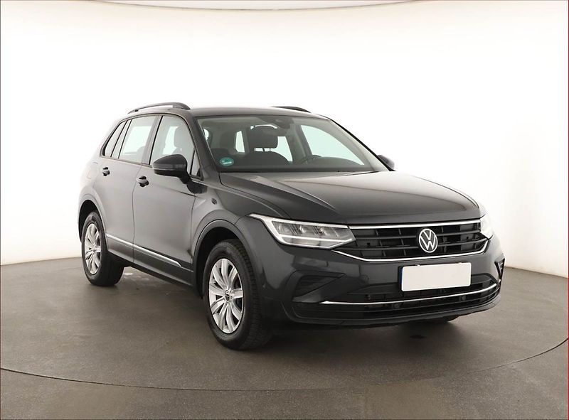 Volkswagen Tiguan (2022) 1.4 TSI eHybrid - fotografie inzerátu
