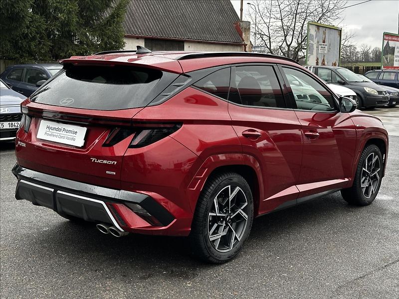 Hyundai Tucson 1,6 TGDI 4WD DCT N LINE - fotka 6 z 13