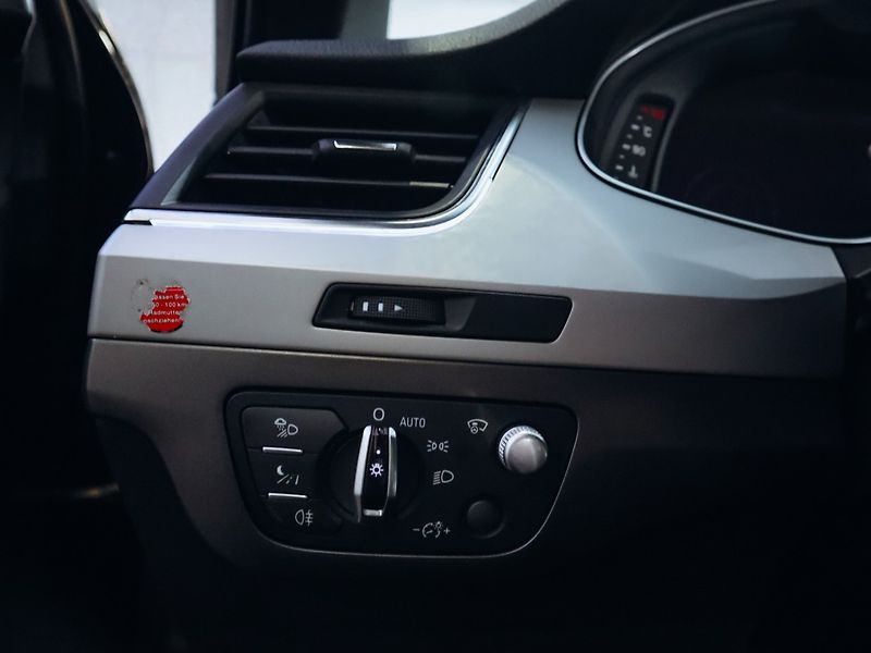 Audi Q7 3.0TDI, Quattro S-line 200kw - fotka 12 z 32
