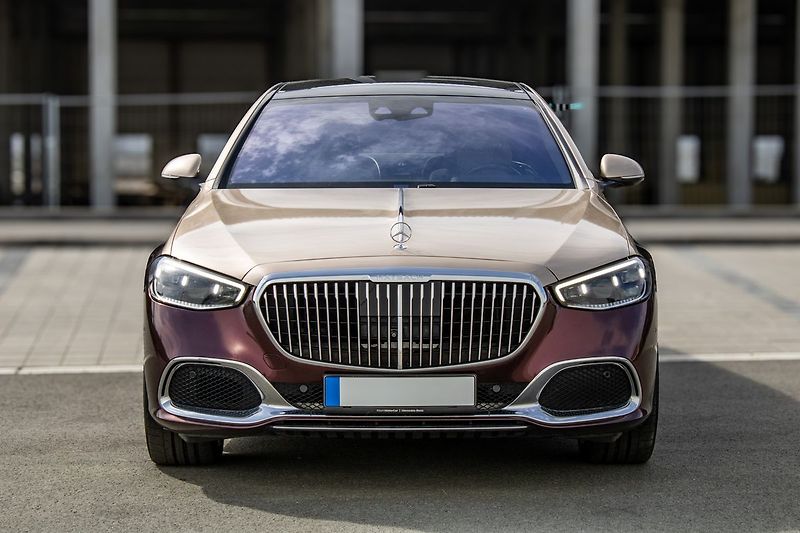 Mercedes-Benz Třídy S - fotka 2 z 47