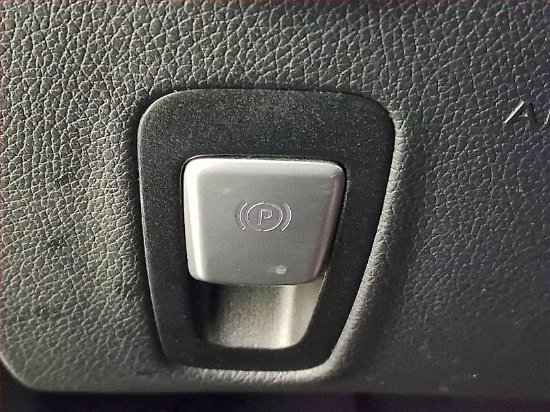 Mercedes-Benz Třídy E (2016) E 220 d, Automat, Navi - fotka 20 z 23