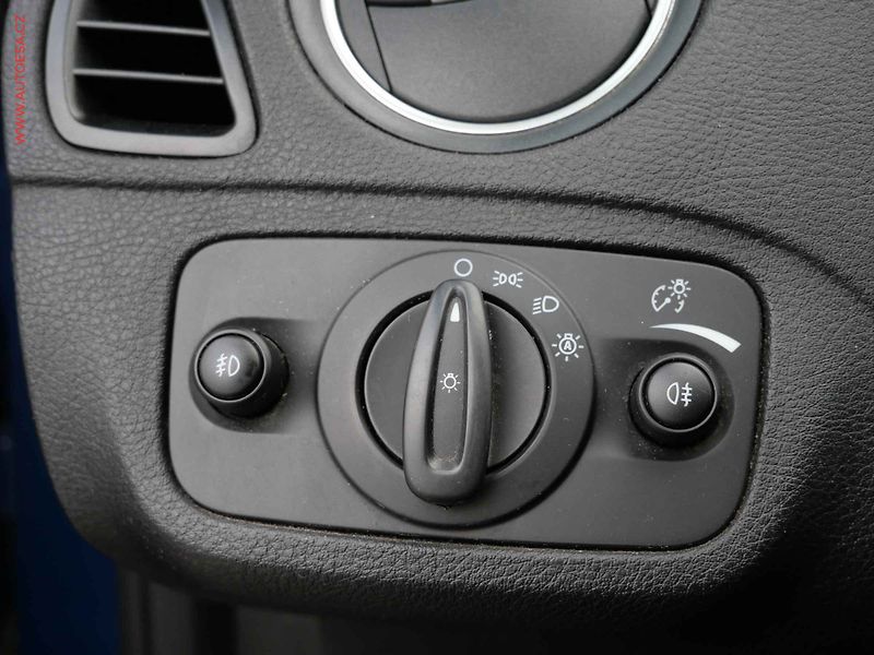 Ford S-MAX (2014) 2.0EB, Xenon - fotka 15 z 20