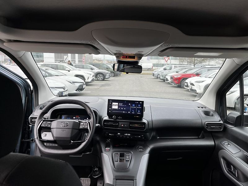 Toyota ProAce City Verso 1.5L 130k Family ODBĚR 1/2027 - fotka 17 z 31
