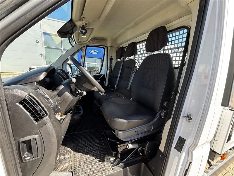 Peugeot Boxer 2,2 BlueHDI 140k 3500 L3 - fotka 14 z 21