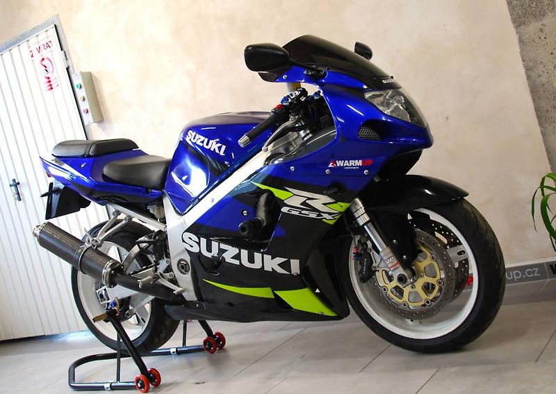 Suzuki GSX-R 750 (2001) - fotka 3 z 21