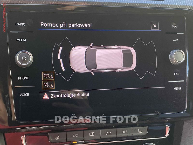 Volkswagen Arteon (2020) 2.0TSi, R-Line, DSG - fotka 19 z 20