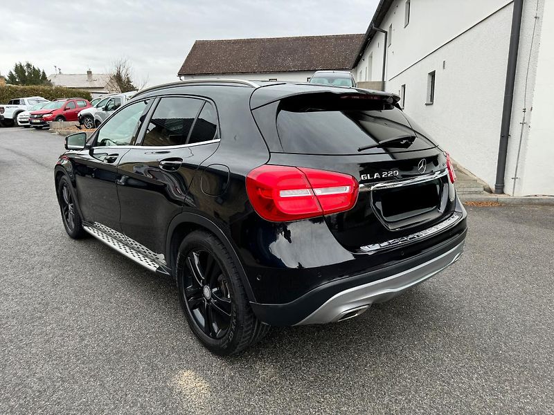 Mercedes-Benz GLA 220 CDI 4 MATIC 125 kW - fotka 6 z 17