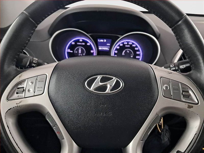 Hyundai ix35 (2013) 1.7 CRDi, Tempomat - fotka 17 z 22