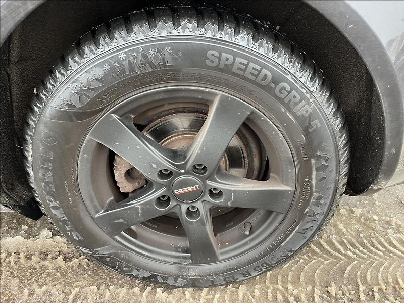 Škoda Octavia 1,2 TSi DSG KLIMA SERVIS STK - fotka 32 z 33