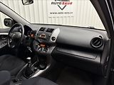 Toyota RAV4 2.2 D-4D 100kW ČR 1MAJITEL - náhled 28